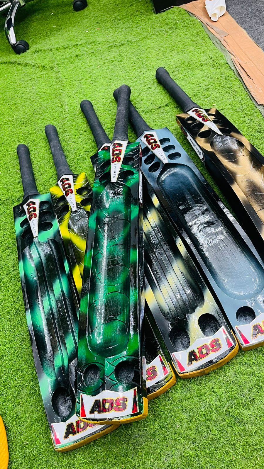 Rainy season  soft tennis cane handle bat